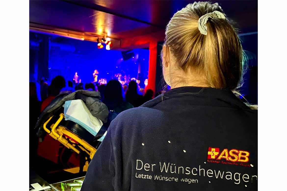 Wenn die Lieblingsband in Stuttgart spielt, steht der Wünschewagen parat!