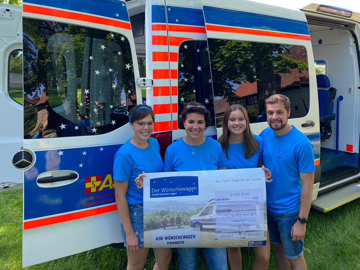 Spendenaktion für fränkischen Wünschewagen