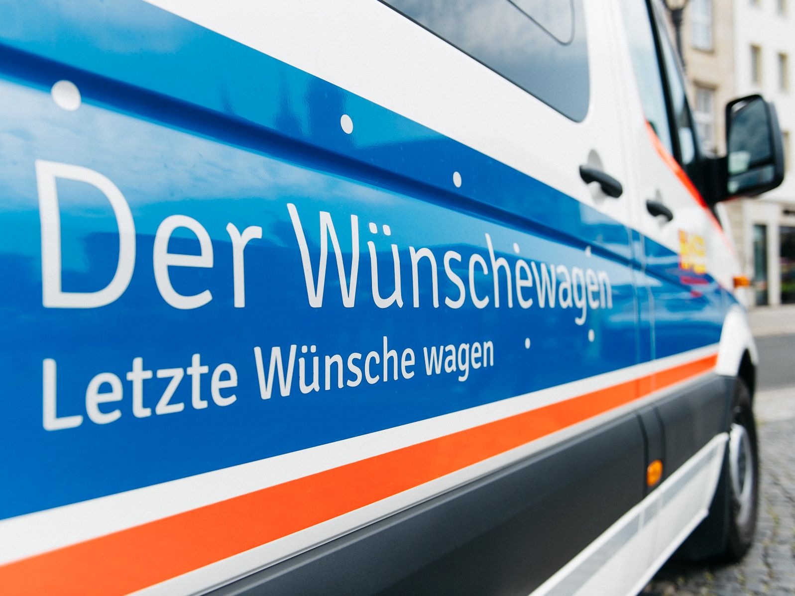 Wünschewagen für Sachsen-Anhalt gestartet