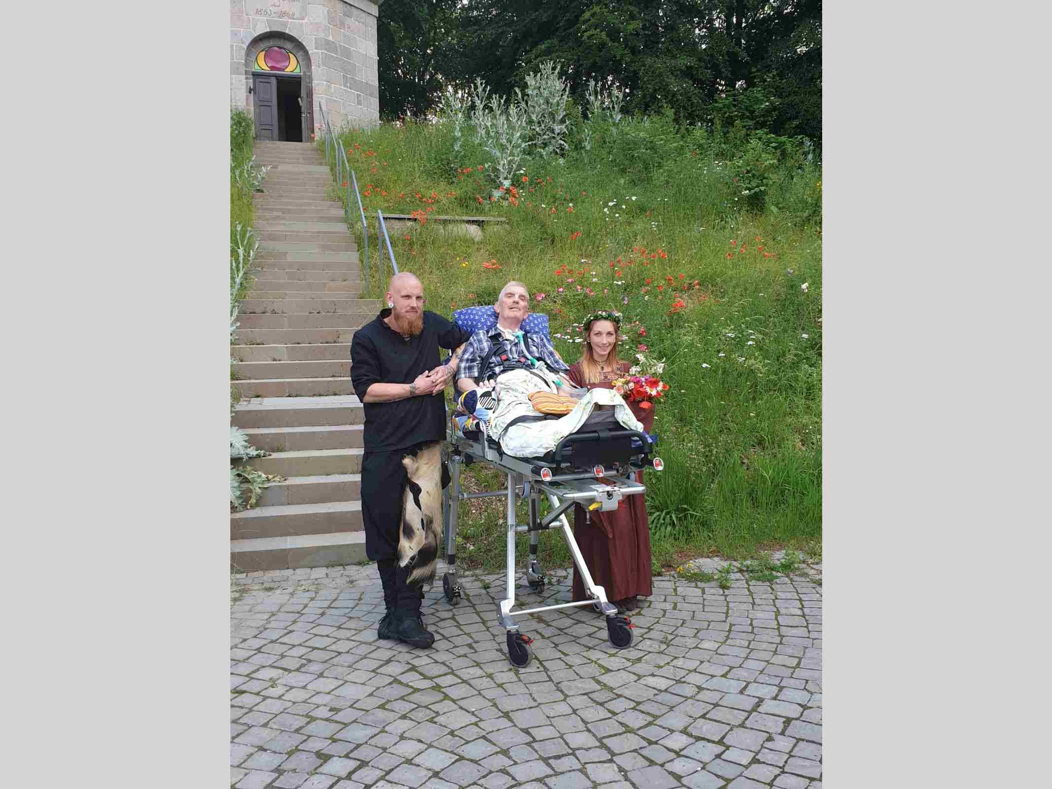 Zur Hochzeit des Sohnes