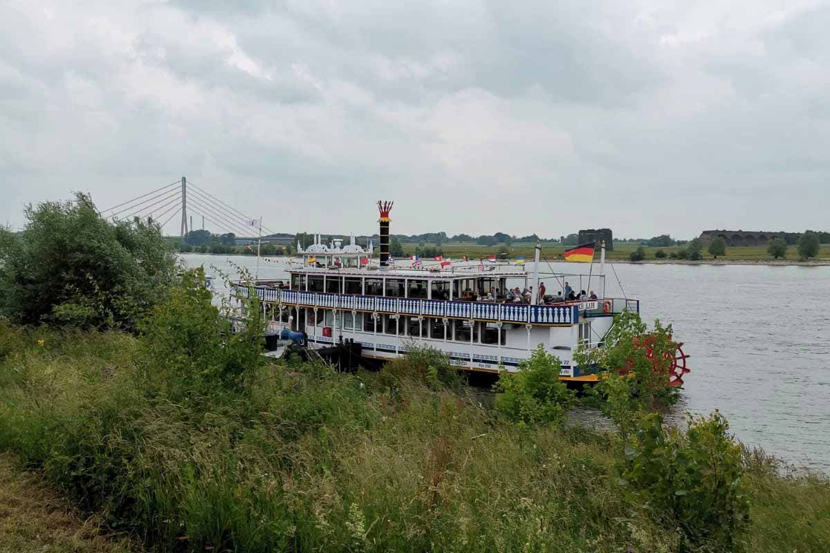 Noch einmal vom Rhein getragen werden