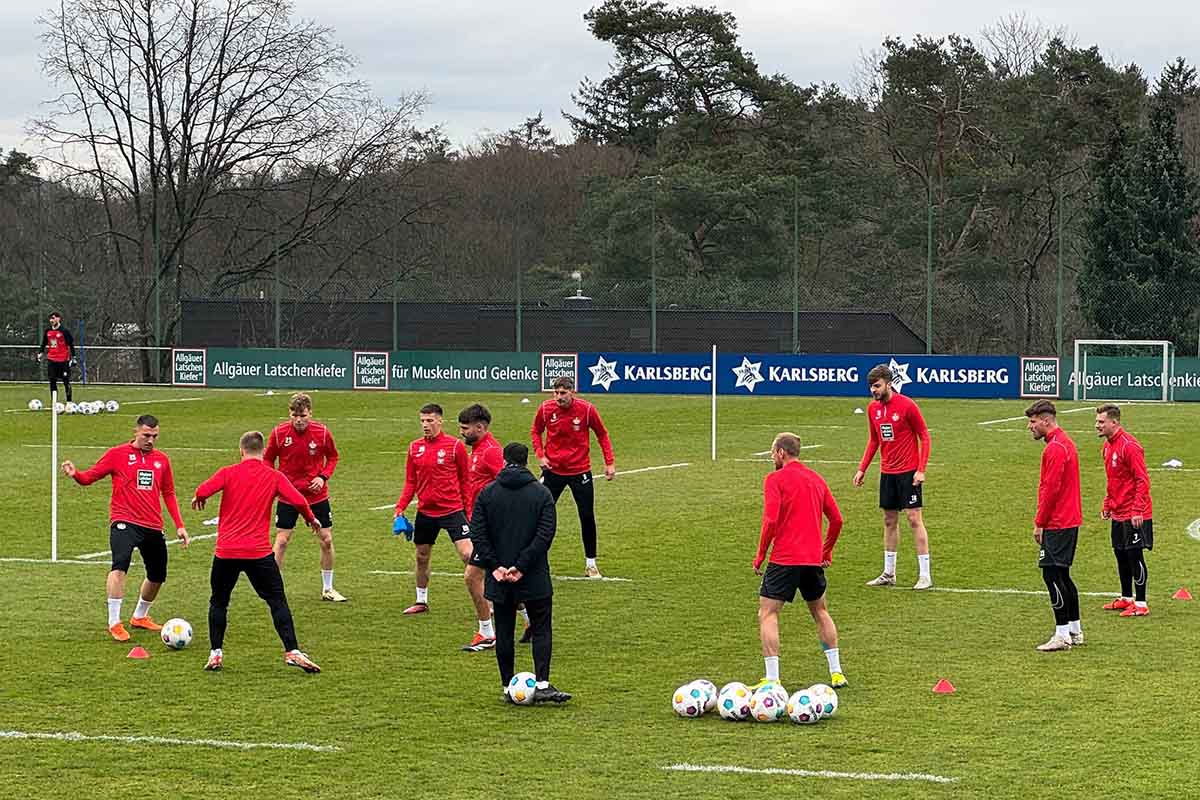 Mannschaftstraining, Stadionluft und eine unvergessliche Begegnung im Wünschewagen…