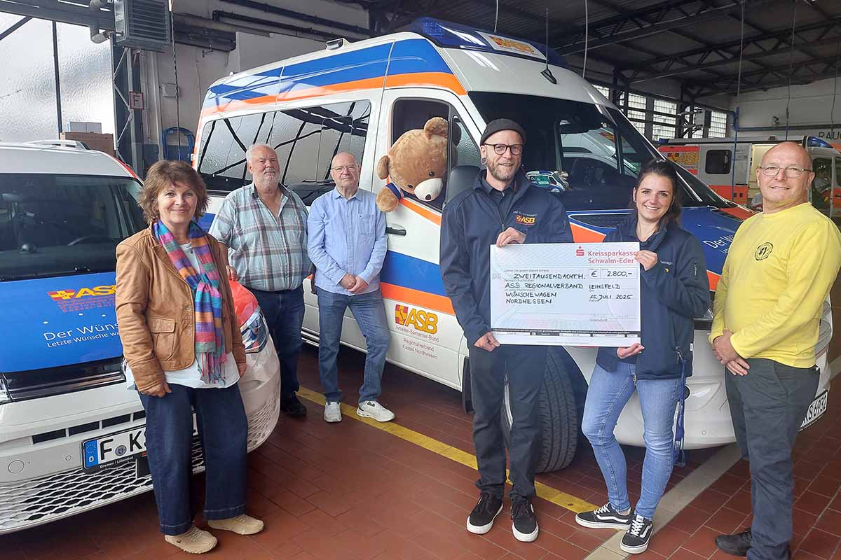 20250715_Spende Dorftag Leimsfeld_bearbeitet.jpg