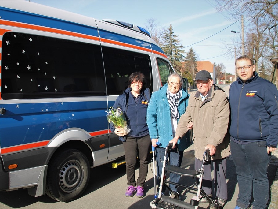 Wünschewagen-Sachsen-Anhalt-Diamentene Hochzeit-Letzte-Wünsche-wagen-4.jpg