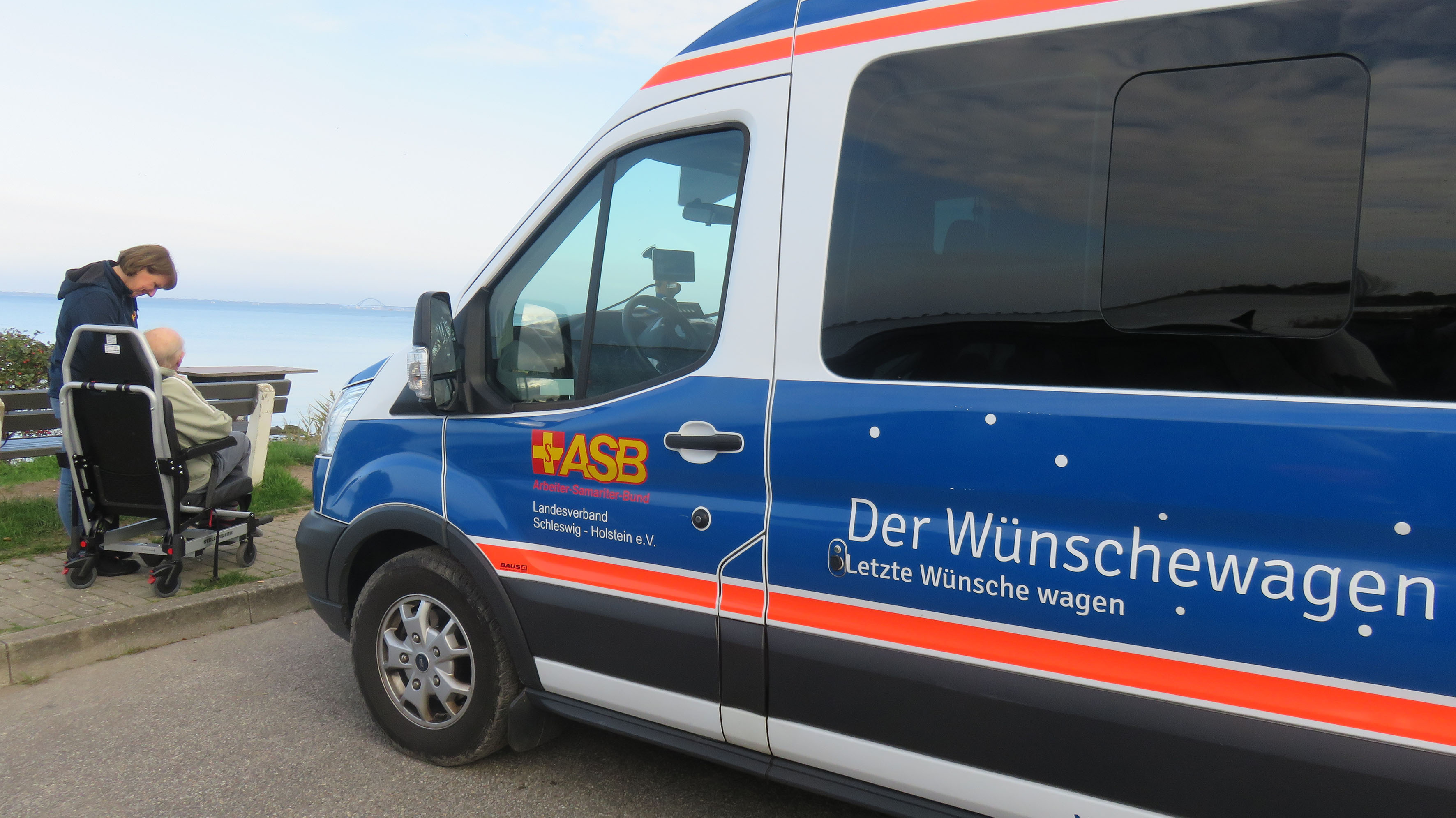 Einmal die Fehmarn-Sund-Brücke mit eigenen Augen sehen