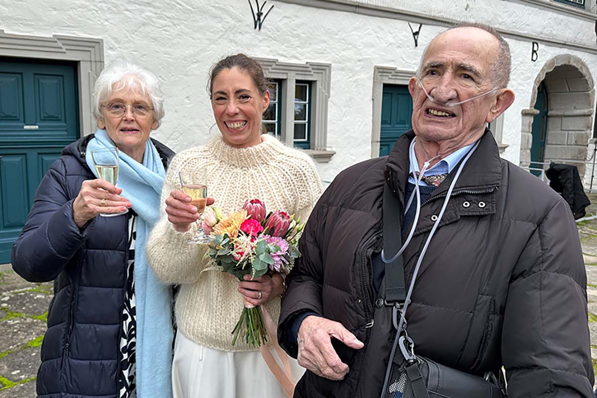 Hochzeit mit Wünschewagen und Jaguar... 