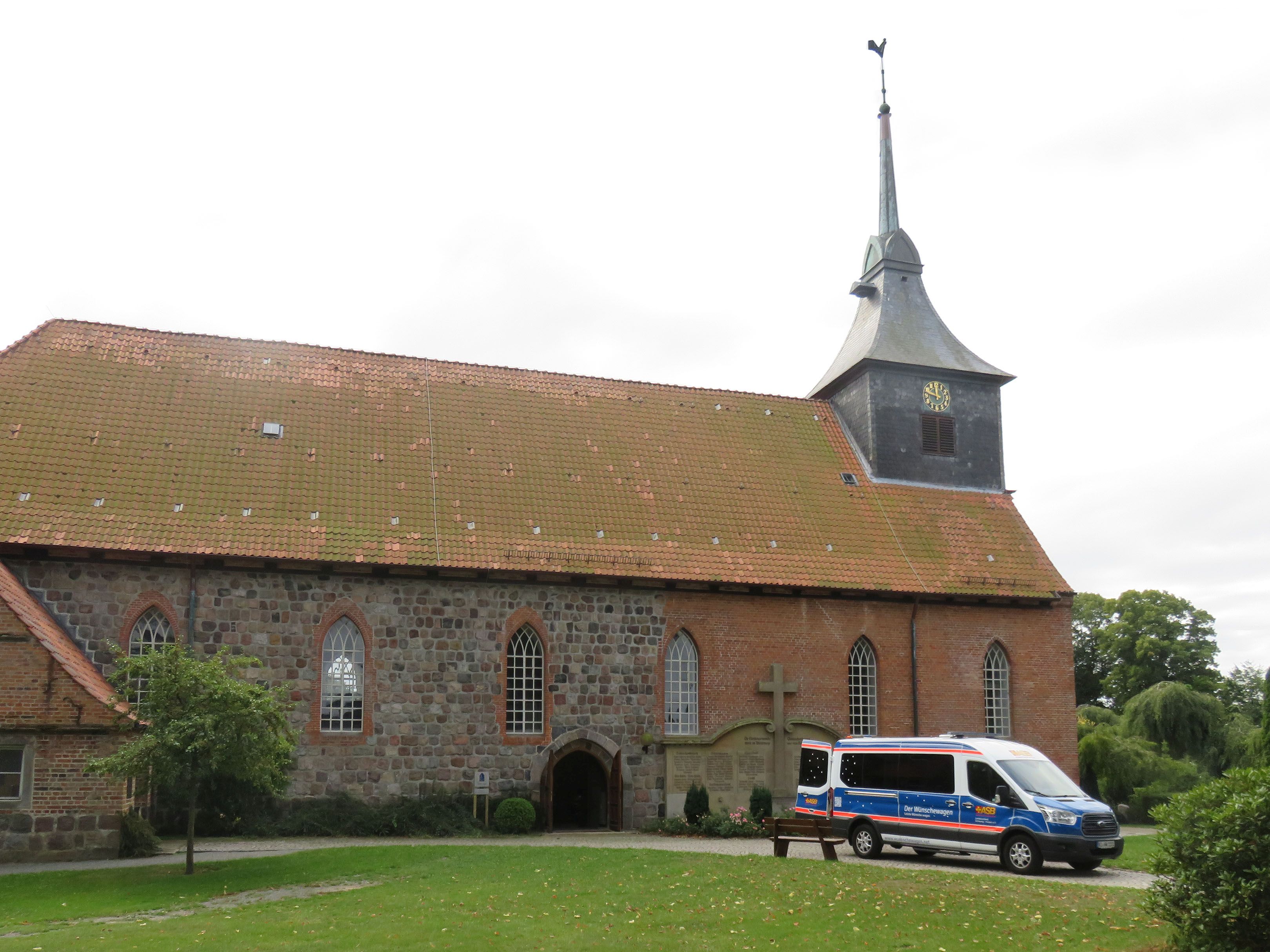 Einmal noch...in die Kirche