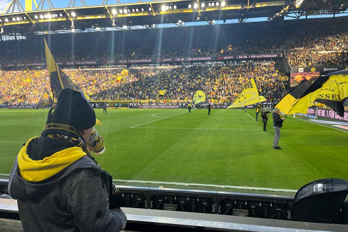 Ein Spiel des BvB live erleben