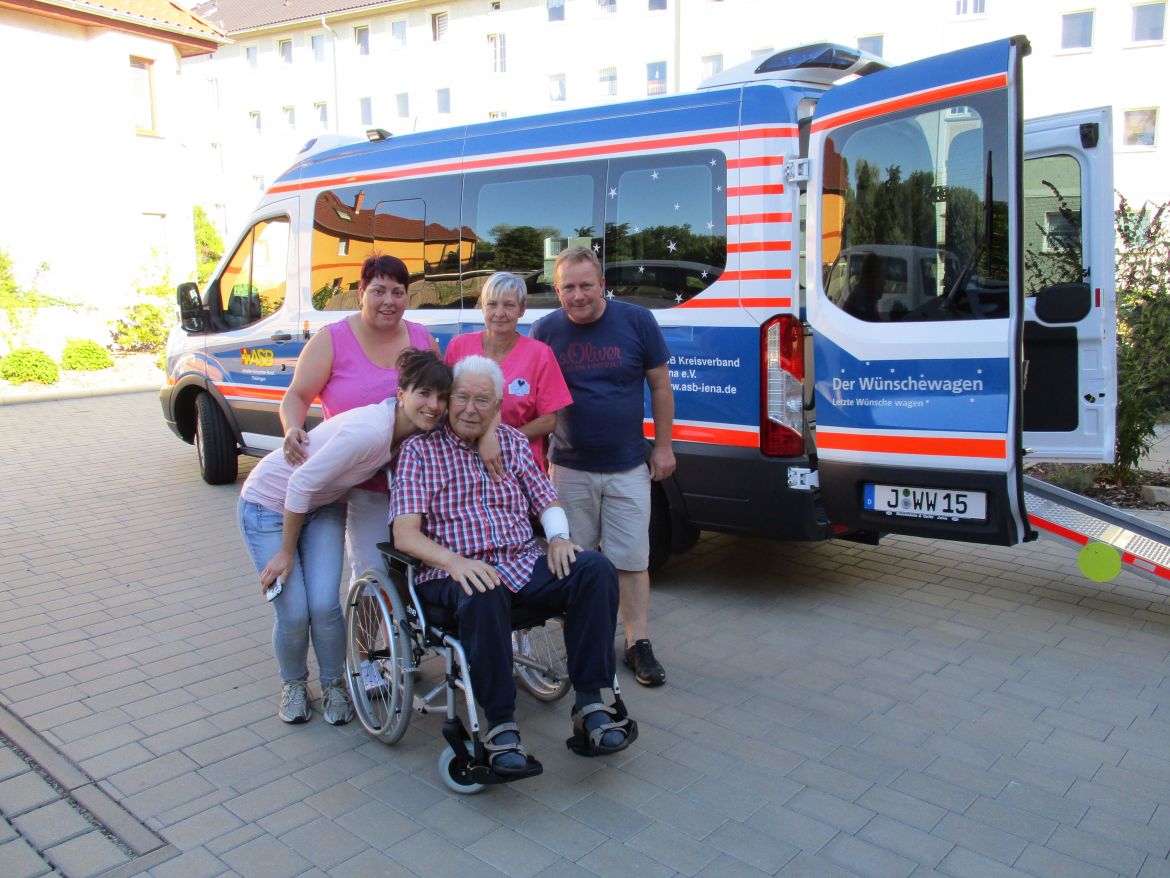 Wünschewagen-Thüringen-Jüteborg-Letzte-Wünsche-wagen-1.jpg