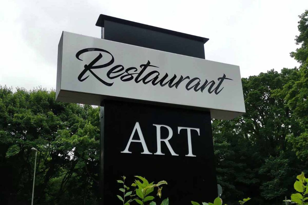 Restaurant ART.jpg