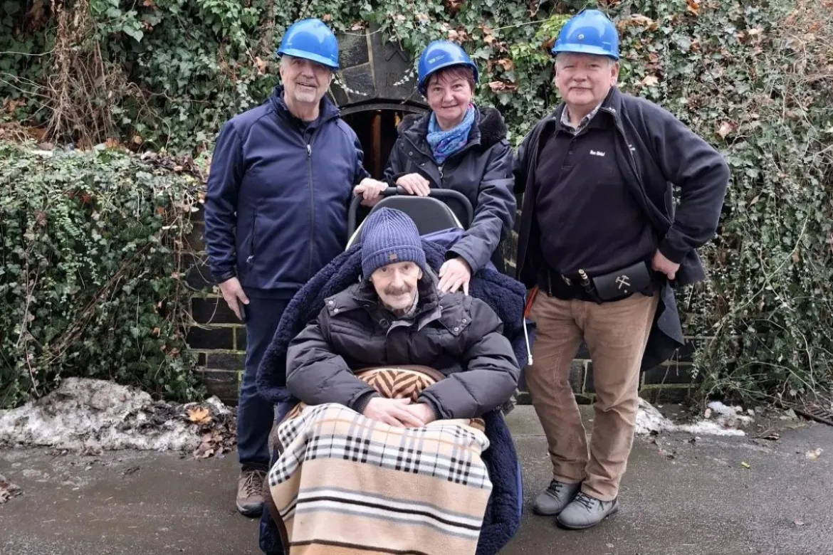 Das ganze Unter Tagen Team