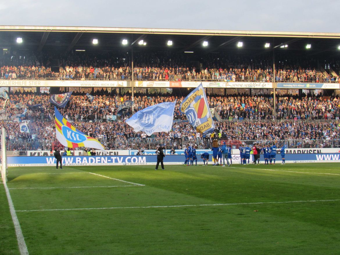 Wünschewagen-mannheim-Karlsruher-Wildparstadion-Letzte-Wünsche-wagen-3.jpg