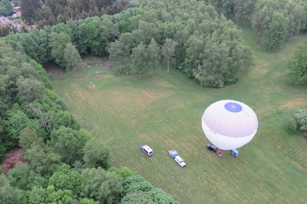 Wünschewagen-Schleswig-Holstein-Letzte-Wünsche-wagen-Ballonfahrt-ASB-3.jpg