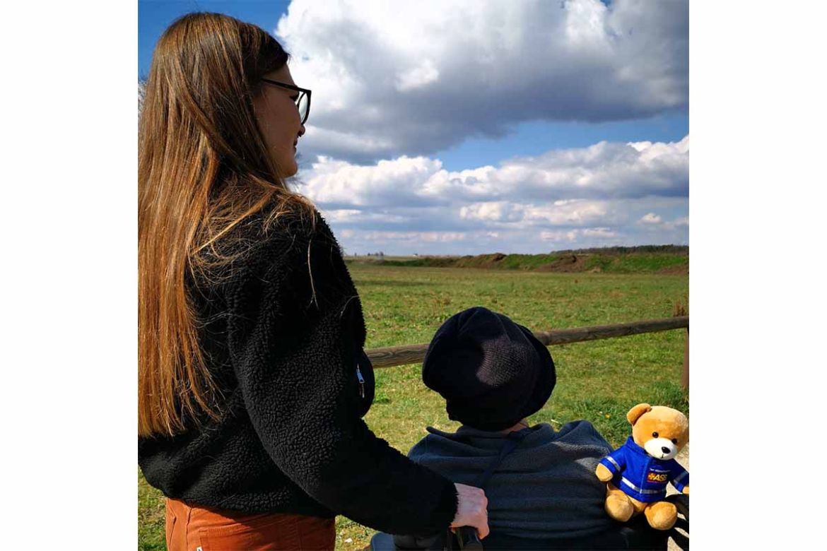 Blick aufs Feld.jpg