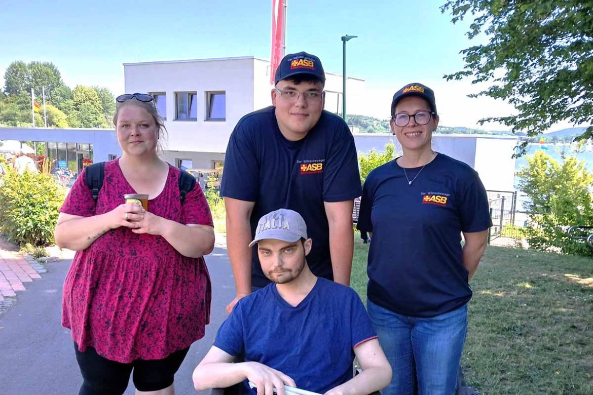 Gruppenfoto.jpg
