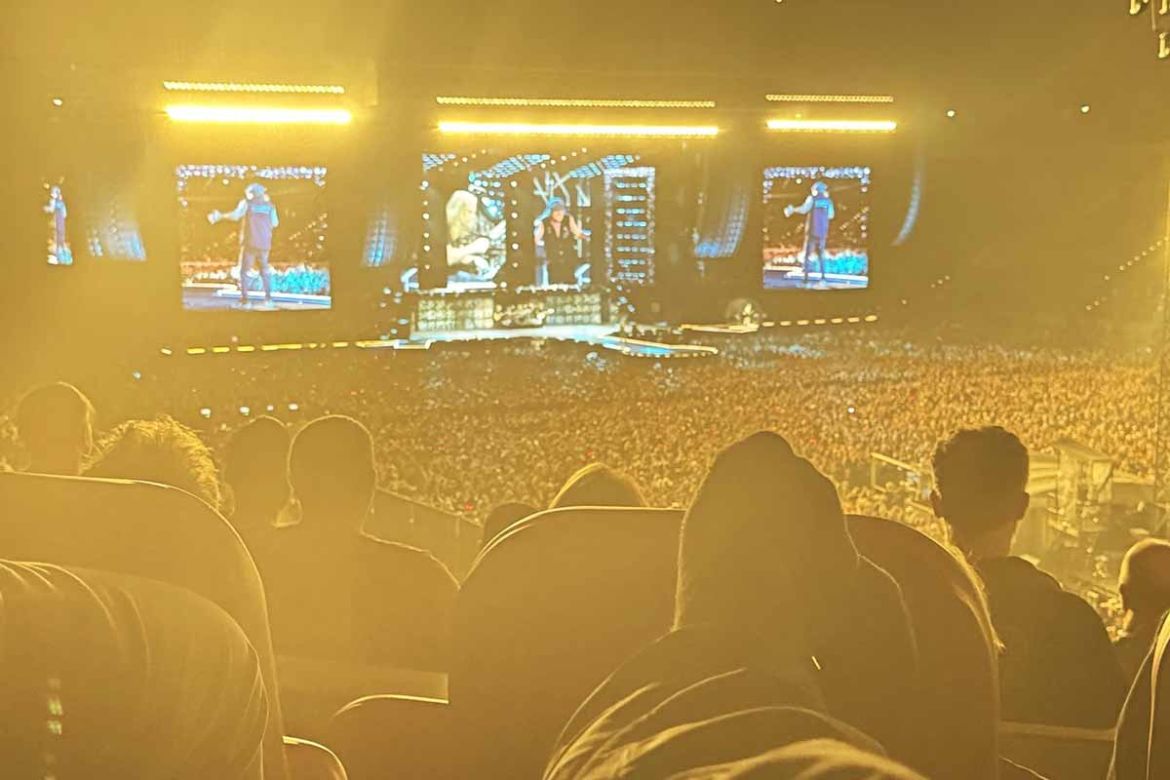 Bühne von Konzert.jpg
