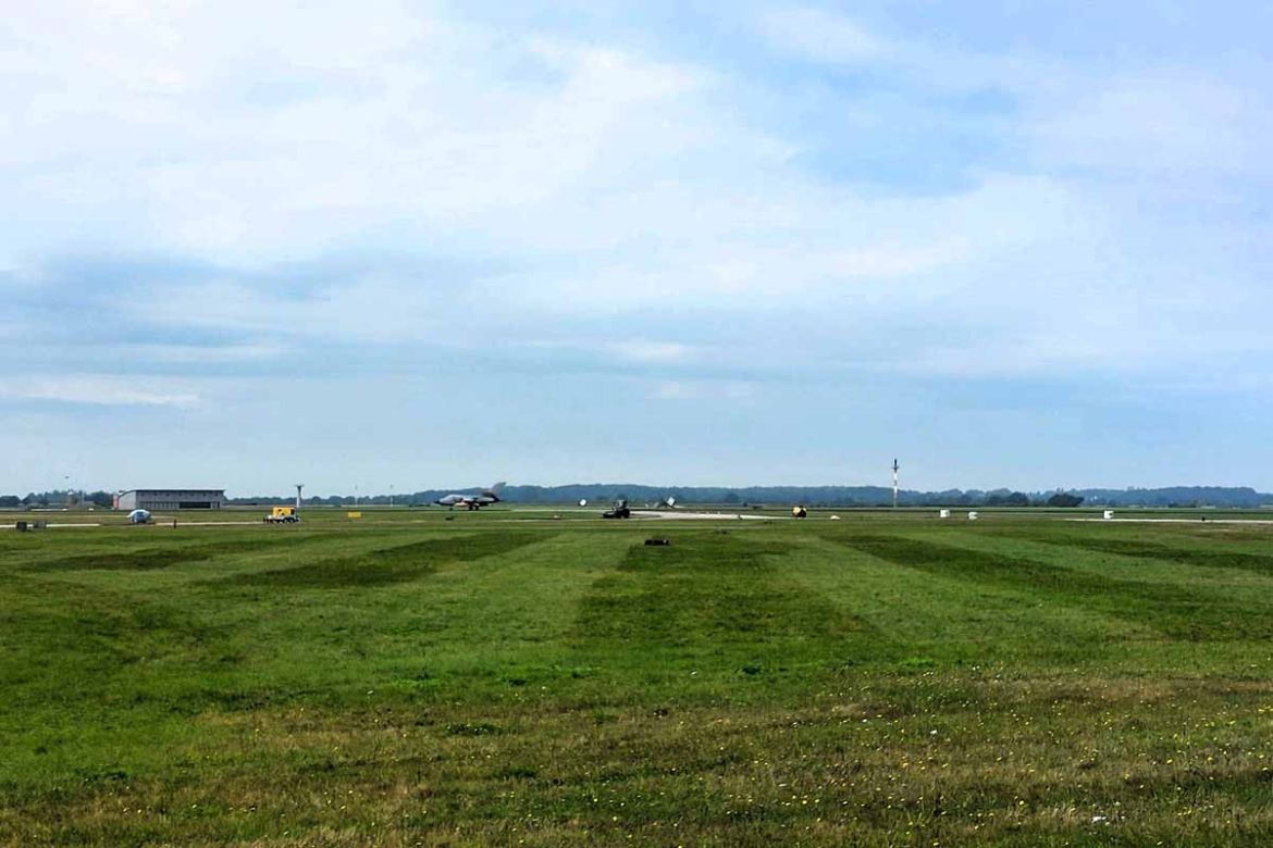 Flugplatz.jpg