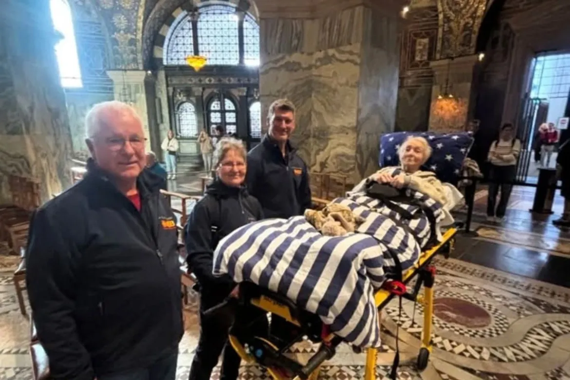Christel und das Team im Dom