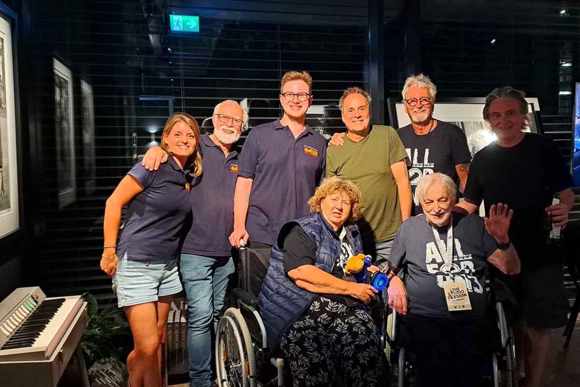 Gruppenfoto.jpg