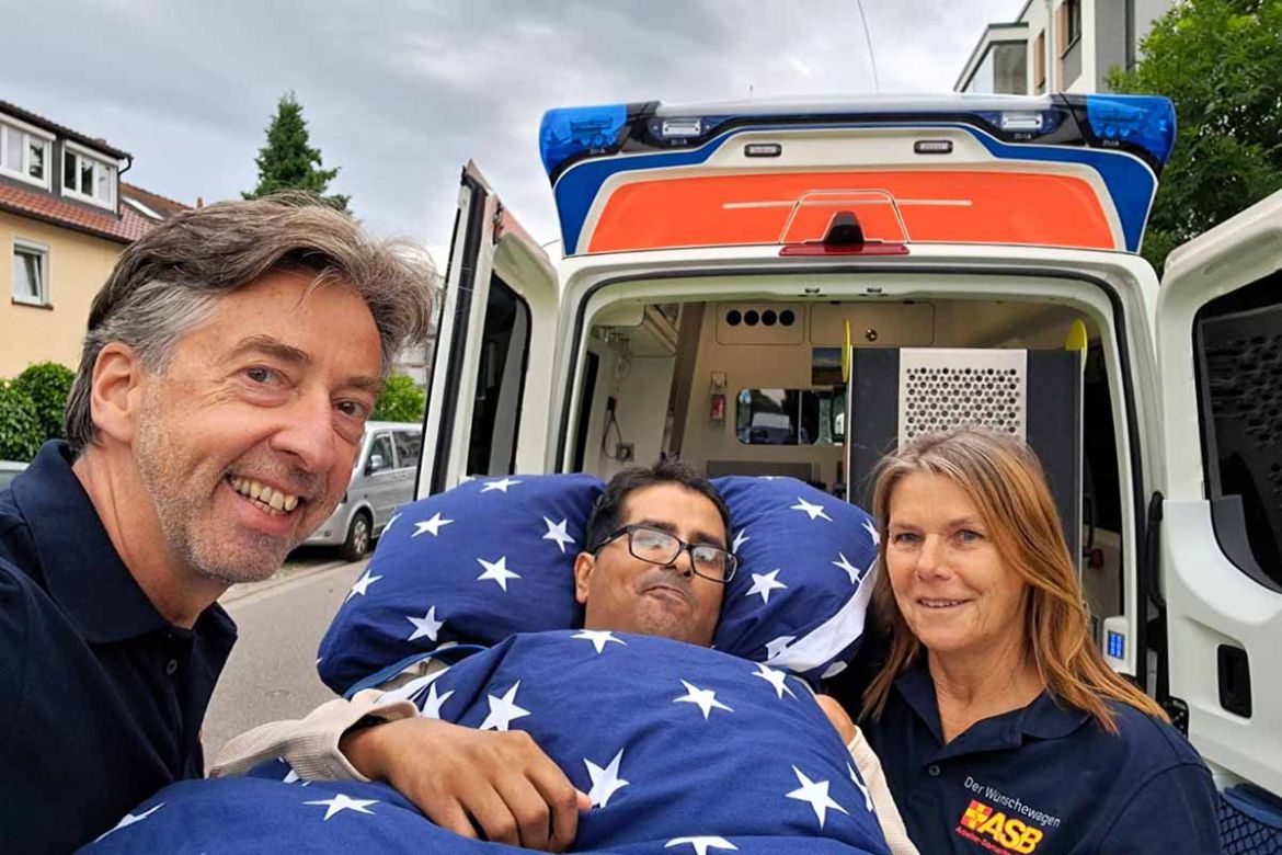 Wunscherfüller mit Fahrgast.jpg