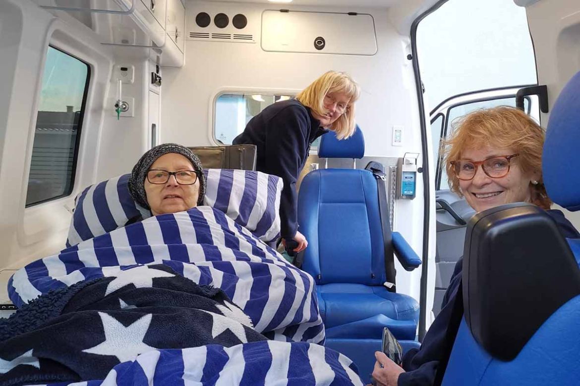 Im Wünschewagen.jpg