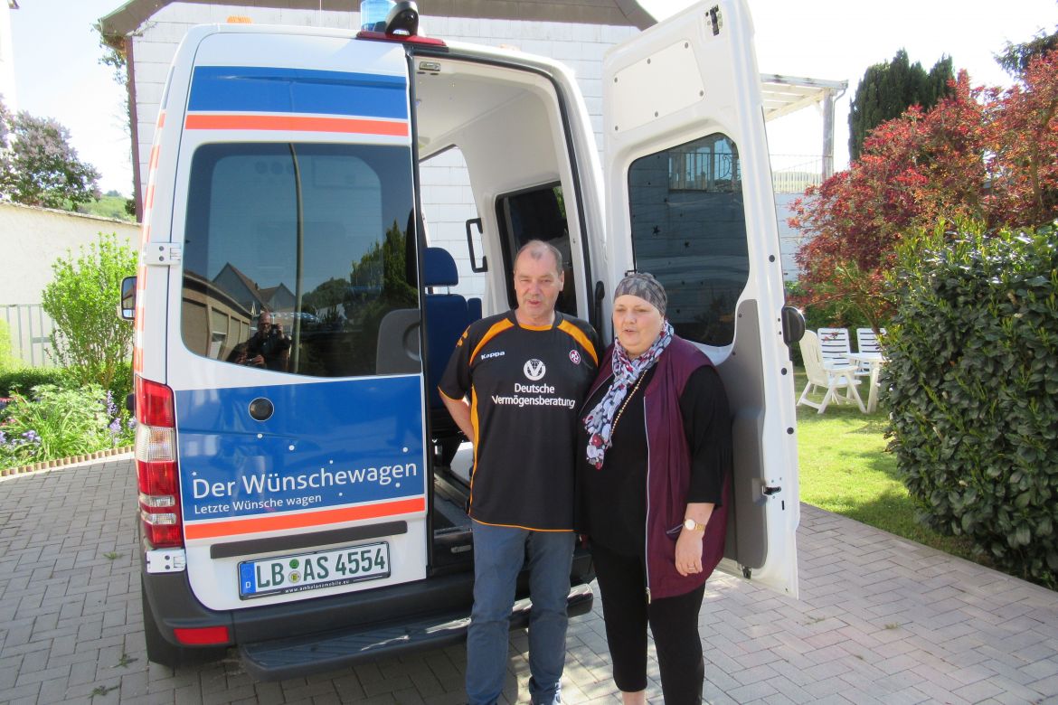 Wünschewagen-Ludwigsburg-einmal-zum Bodensee-Letzte-Wünsche-wagen.jpg