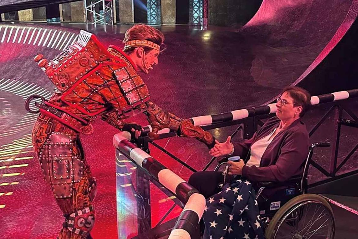 Fahrgast mit Darsteller.jpg