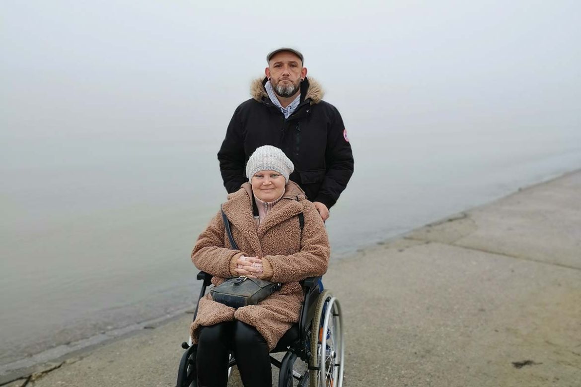 Fahrgast mit Begleitung.jpg