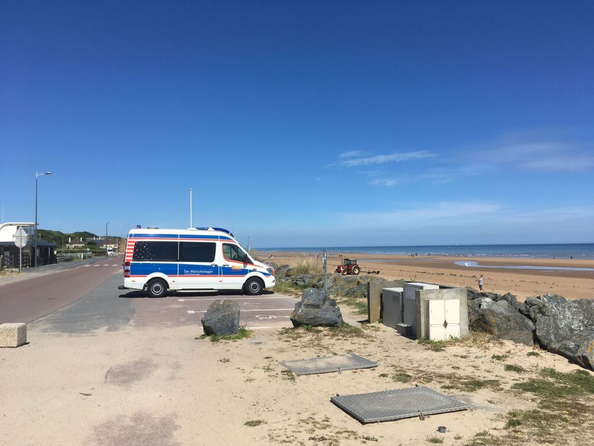 Wünschewagen-Letzte-Wünsche-wagen-Einmal-noch-in-die-Normandie-2.jpg