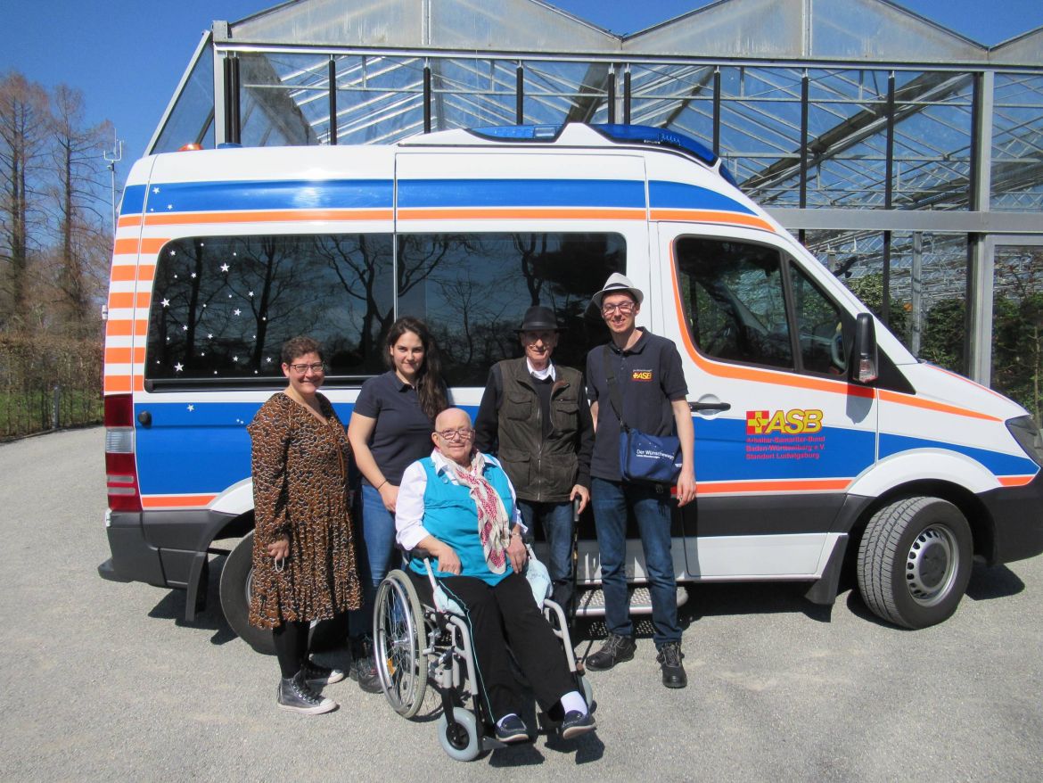 Wünschewagen-Ludwigsburg-Blumeninsel-Mainau-Letzte-Wünsche-wagen-3.jpg