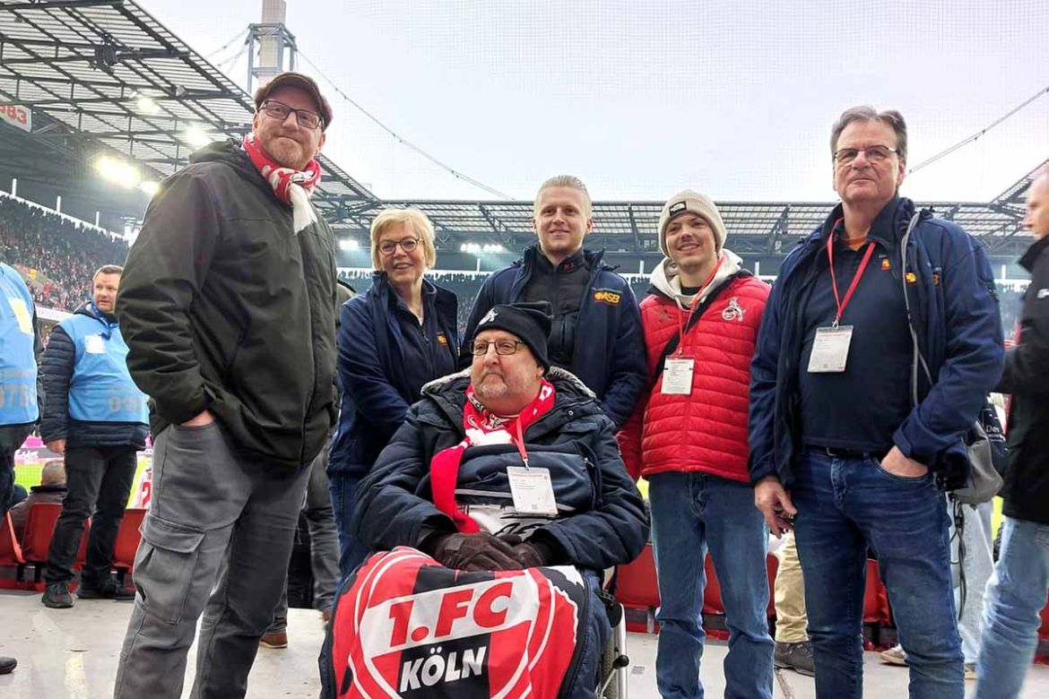 Gruppenfoto.jpg