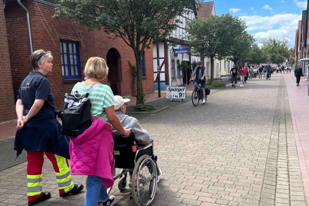 Spazieren durch die Straßen.jpg