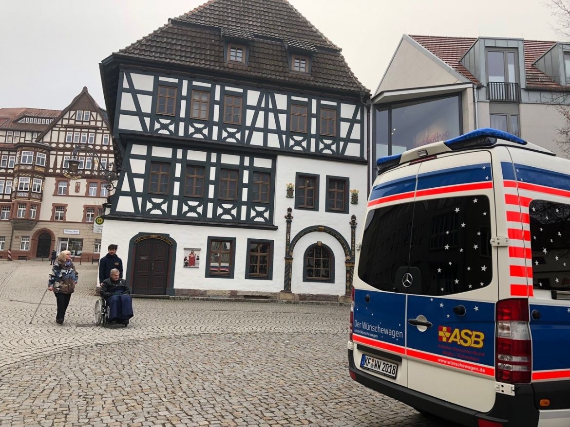 Wünschewagen-ASB-Allgäu-Wartburg-Letzte-Wünsche-wagen-3.jpg