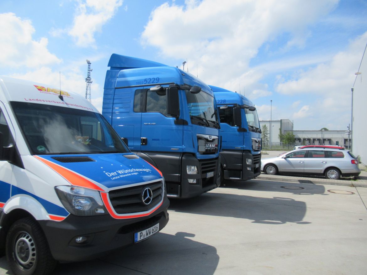 Wünschewagen-Brandenburg-80-Fahrt-LKW-Letzte-Wünsche-wagen-5.jpg