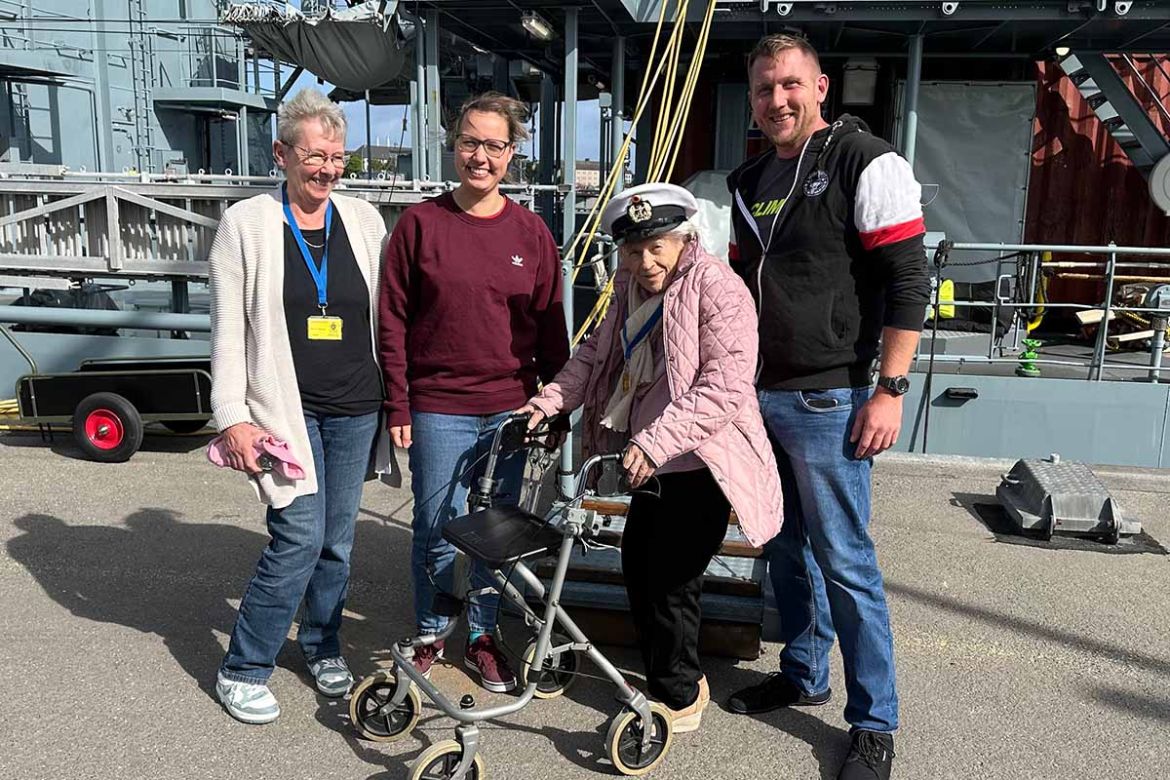 Gruppenfoto.jpg