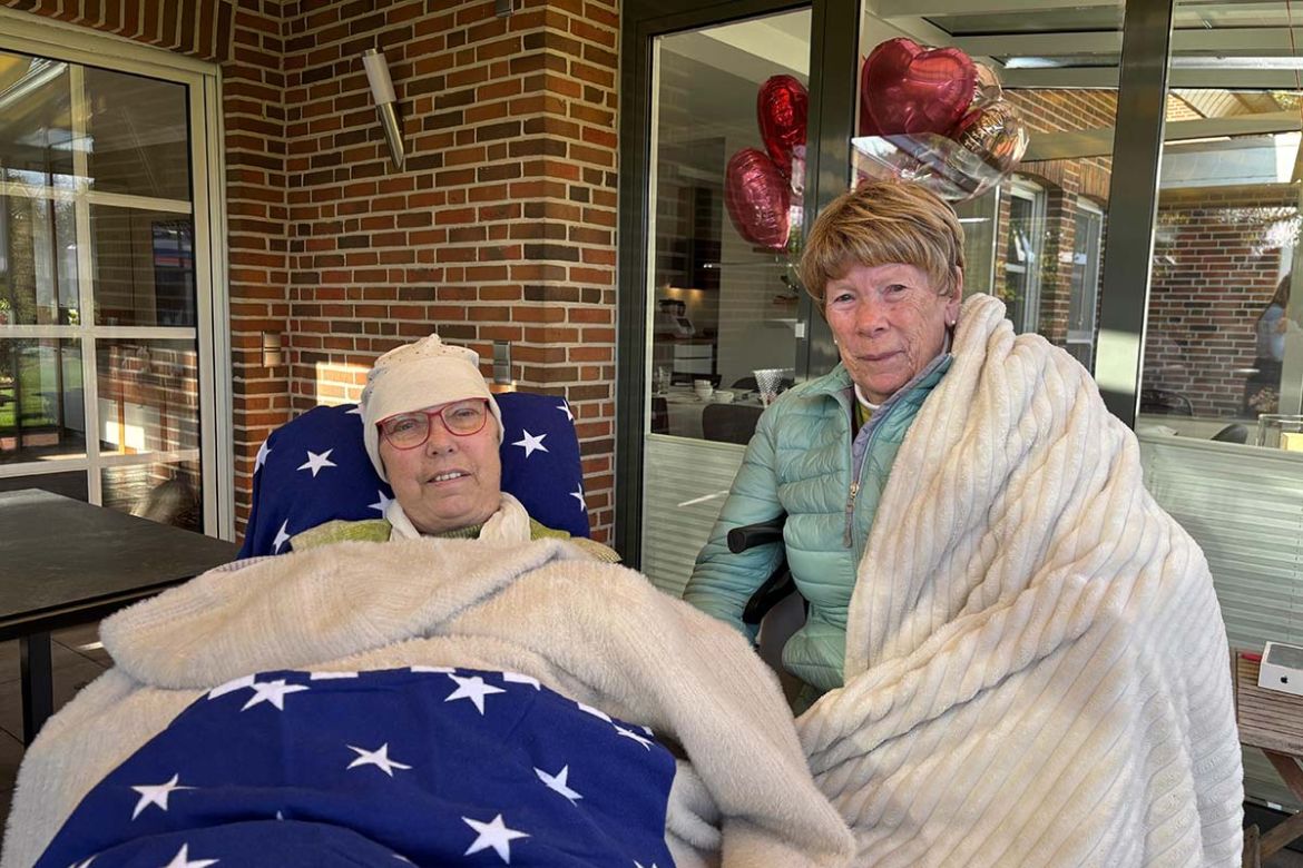 Fahrgast mit Freundin2.jpg