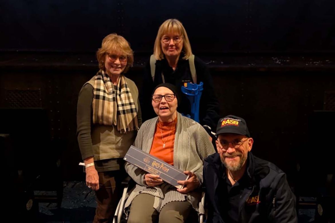 Fahrgast mit Begleitungen.jpg