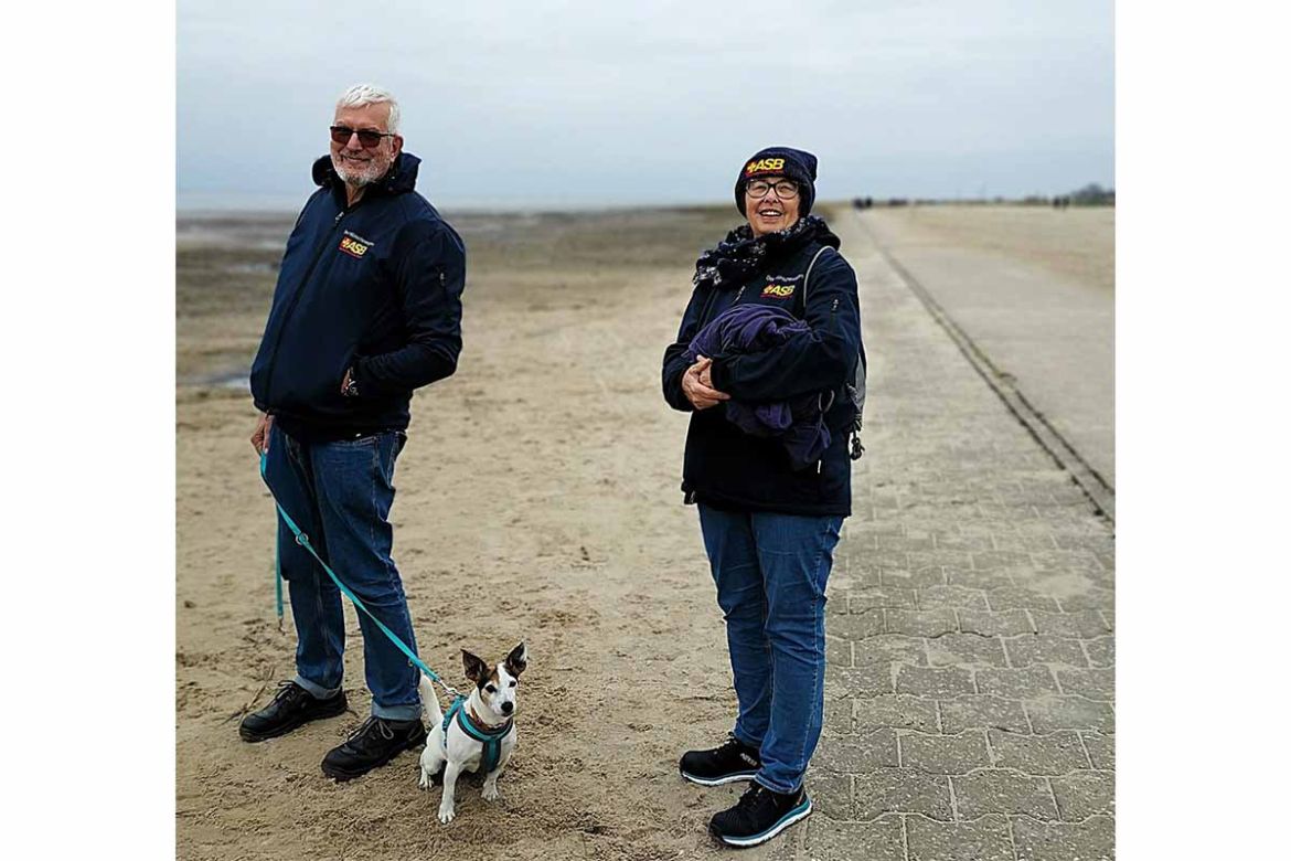 Wunscherfüller mit Hund.jpg