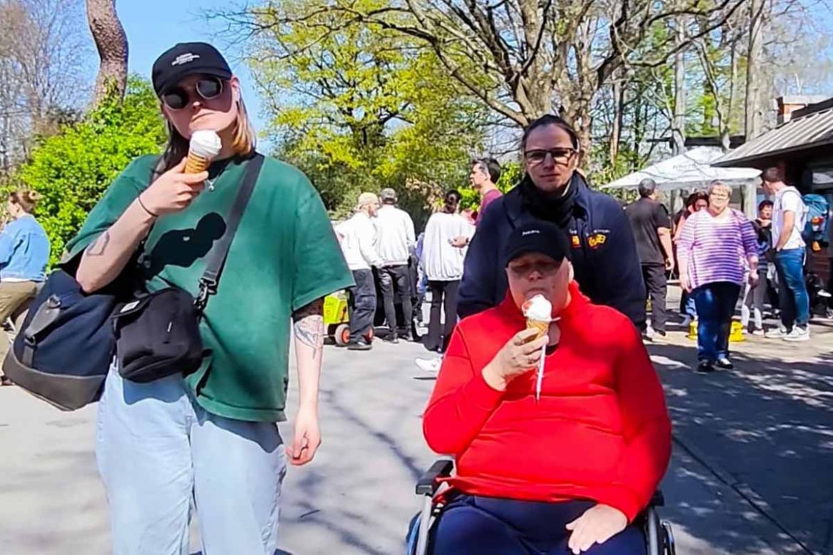 Eis essen.jpg