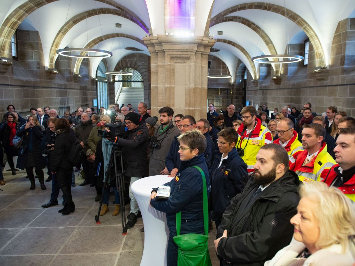 ASB-Wünschewagen-Kick-off-Franken-letzte-Wünsche-wagen-Nürnberg-6.jpg