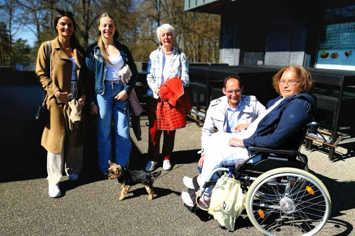 Gruppenfoto.jpg