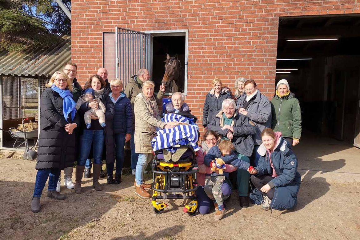 Gruppenfoto.jpg