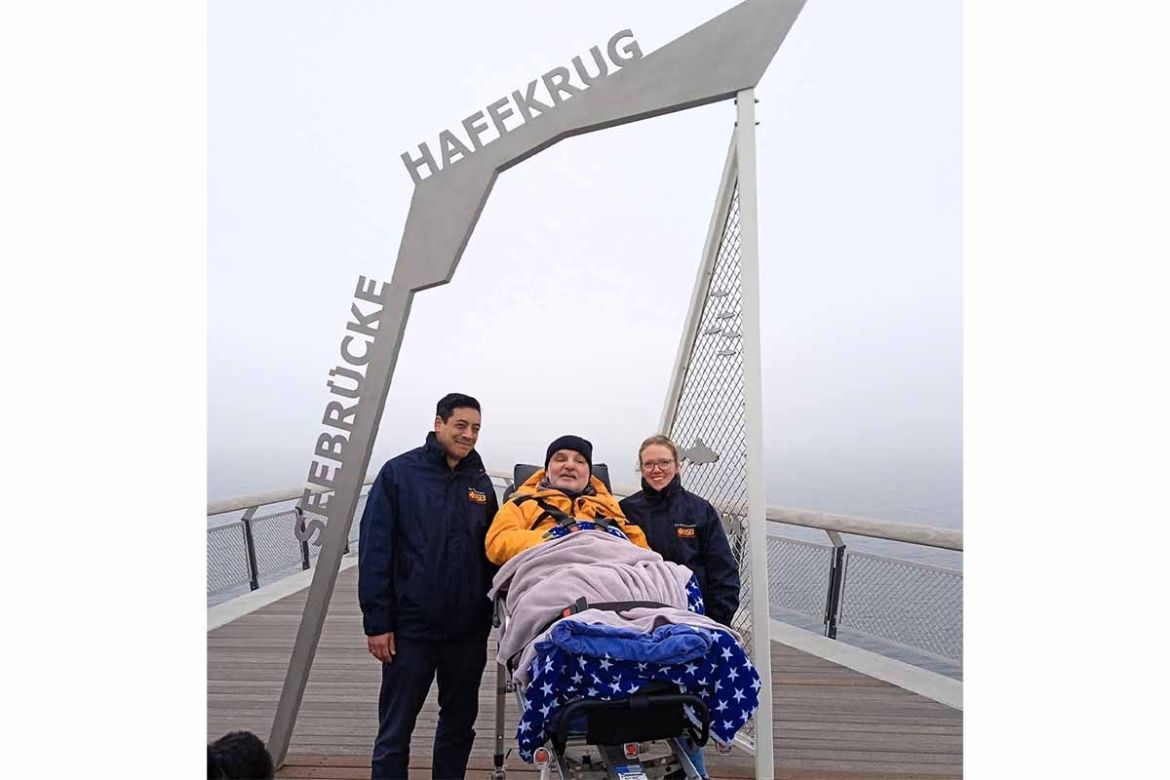 Auf dem Steg.jpg