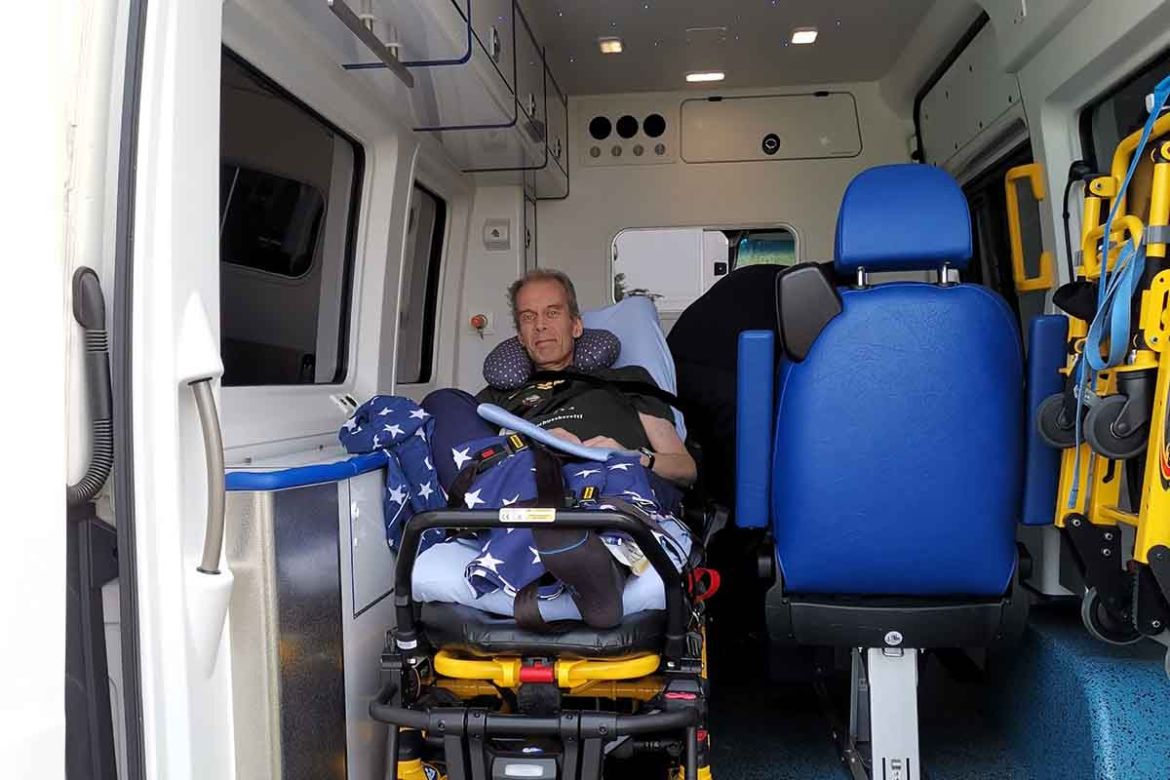 Fahrgast im Wünschewagen.jpg